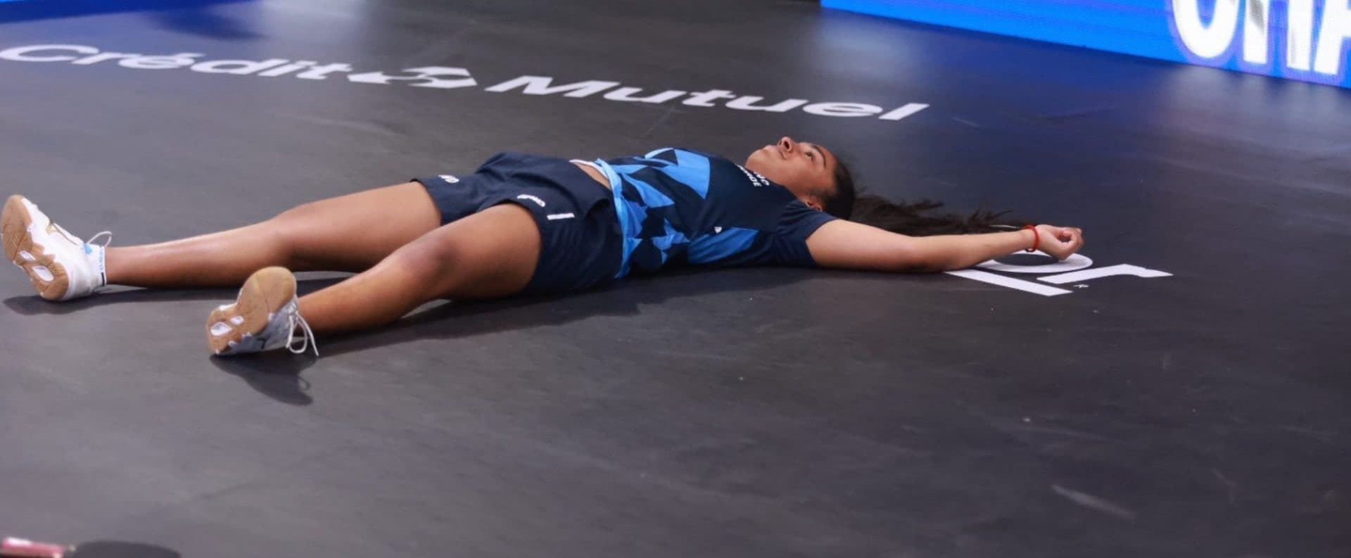 Prithika Pavade retrouve la première marche !
